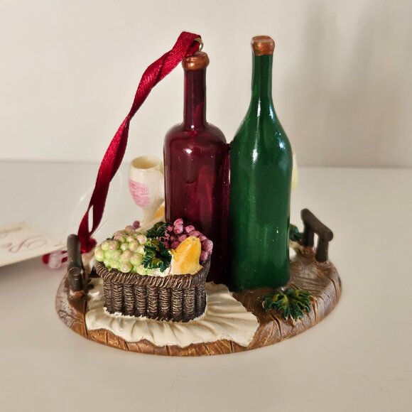 Kurt S. Adler Wine & Cheese Ornament – Merlot & Pinot Grigio – Perfect Vintage - Picture 3 of 12